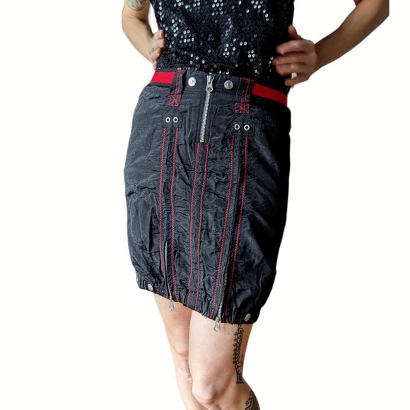 Freesoul black and red skirt with zippers, size S, made in Italy - Picture 7 of 12